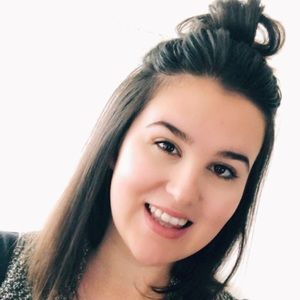 Meet your Posher, Lauren